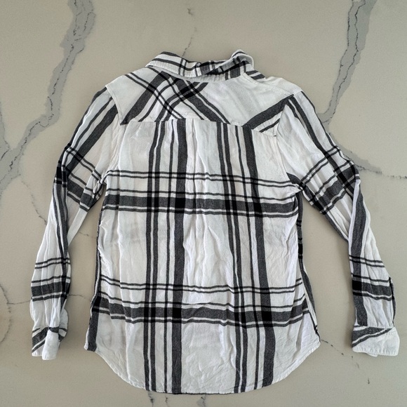 Rails Plaid Hunter Black And White Shirt - Picture 5 of 5